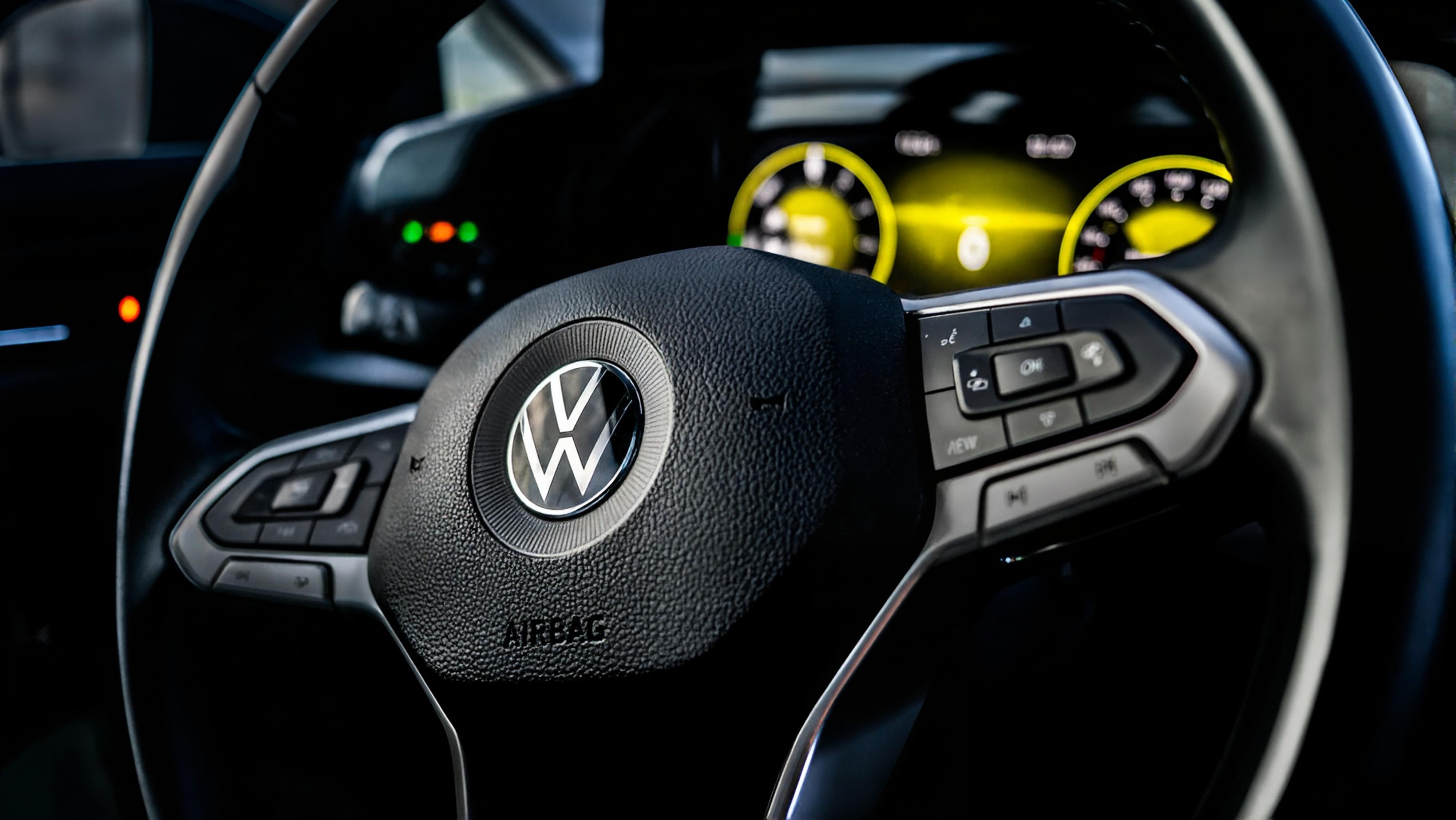 custom-slideshow-image-desktop-block_6rLhXr